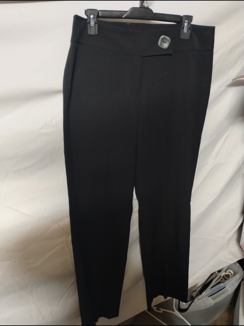 Thalian Black Straight-Leg Pull-On Pants with Button Accent